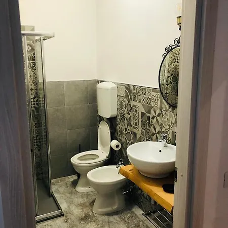 Πανσιόν Rial Maison